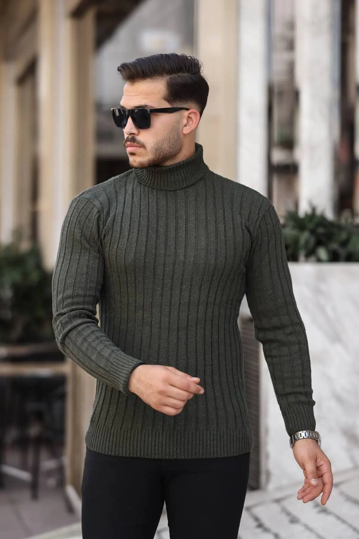 Erkek Slim Fit Dar Kesim Balıkçı Yaka Triko Kazak