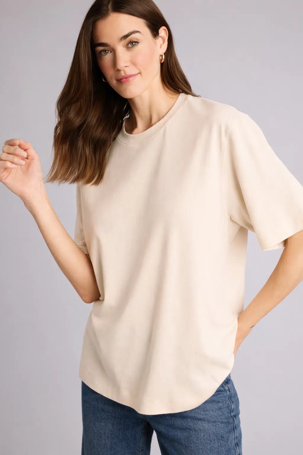 Kadın Bej Oversize Basic T-Shirt – Modal Karışımlı Yumuşak Dokulu Günlük Rahat Tişört - Bej