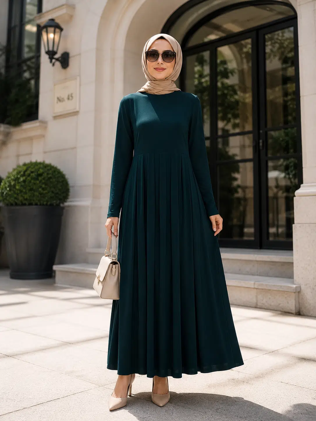 Kadın Tesettür Elbise Uzun Kollu Pileli Rahat Kesim Günlük ve Şık Uzun Elbise - İndigo