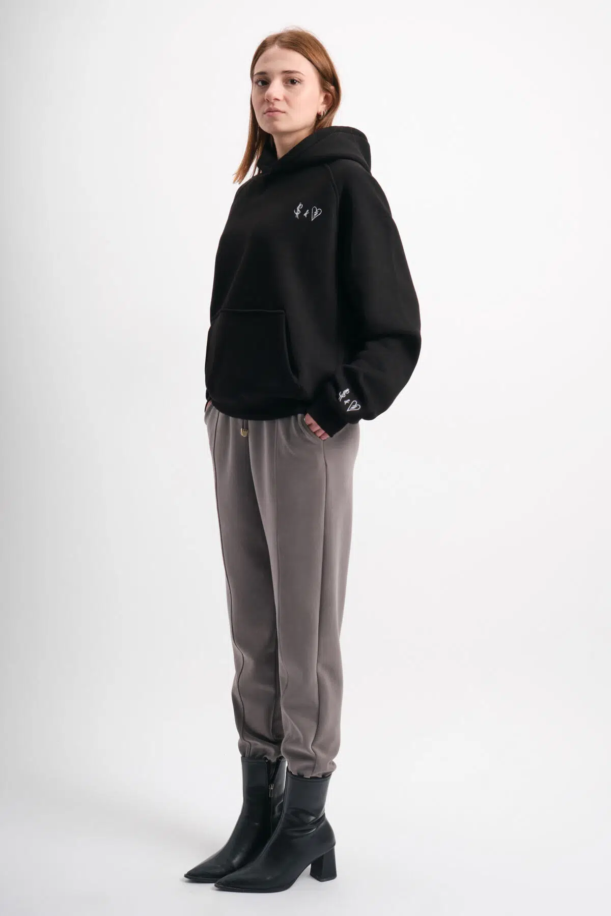 Oversize Geniş Kalıp Baskılı Kapüşonlu Kadın Sweatshirt - Siyah