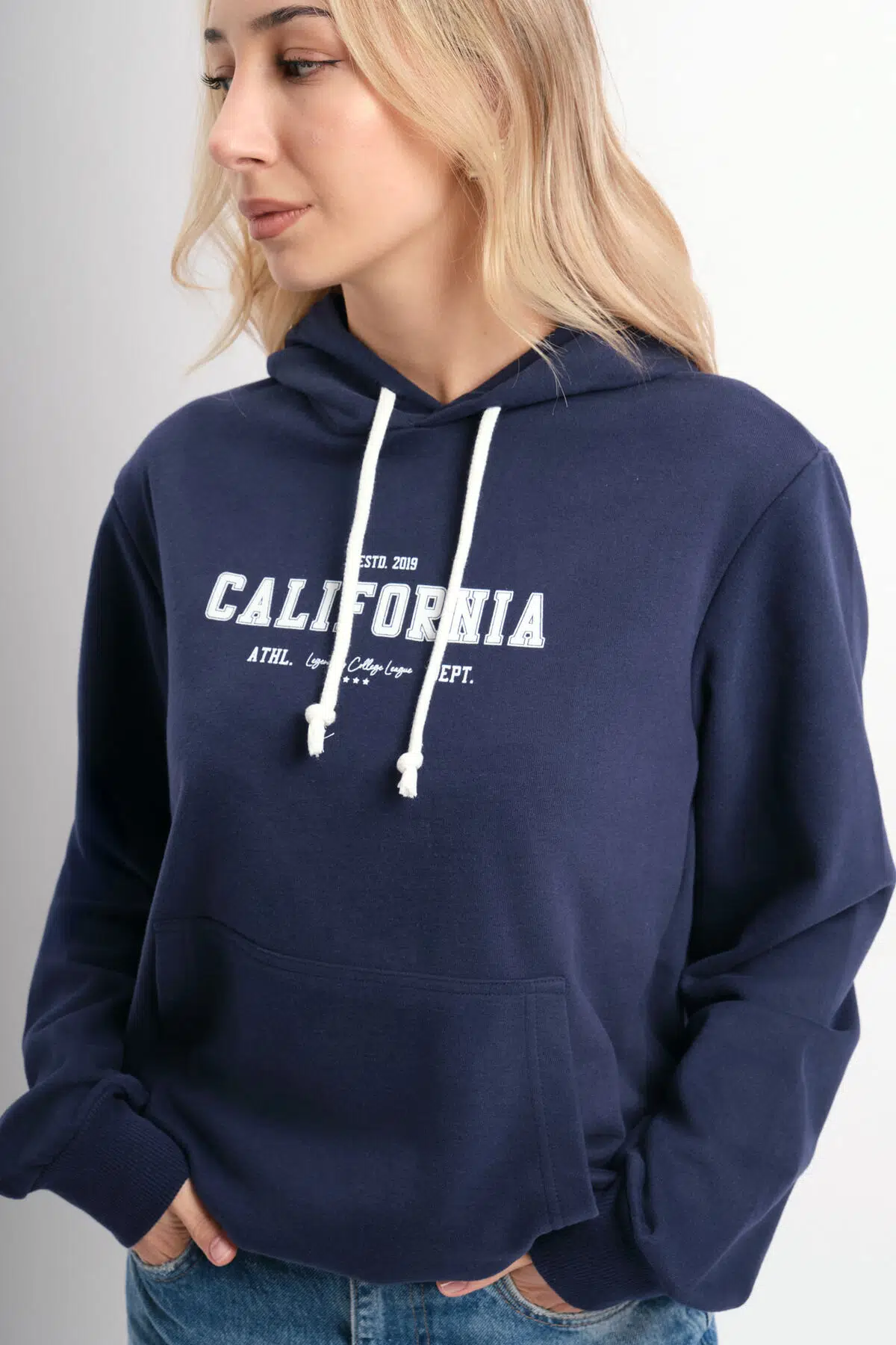 Regular Fit Kapüşonlu Kadın Sweatshirt